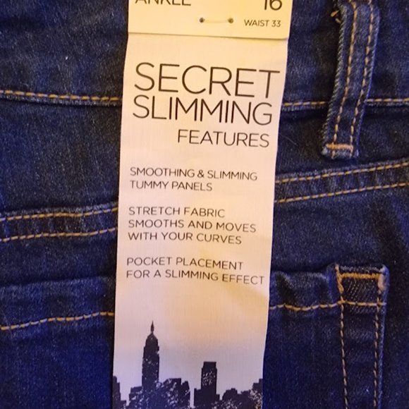 Jones New York Jeans, Soho Ankle, 16, NWT, Waist 33 - Picture 2 of 8